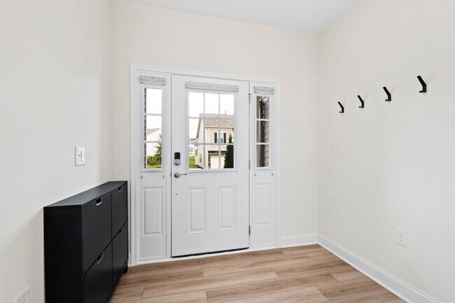 Building Photo - Stunning 3-Bed, 2.5-Bath Townhome in Atwat...