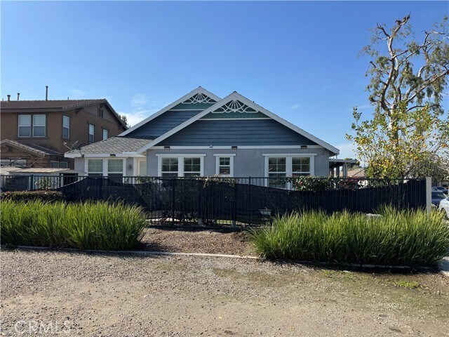 Foto del edificio - 10913 Ragsdale Rd