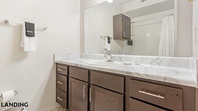 Foto del edificio - 2701 N 23rd St