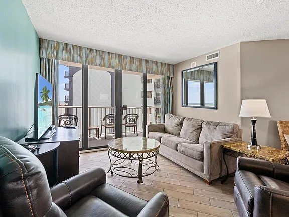 Foto del edificio - 2701 N Ocean Blvd