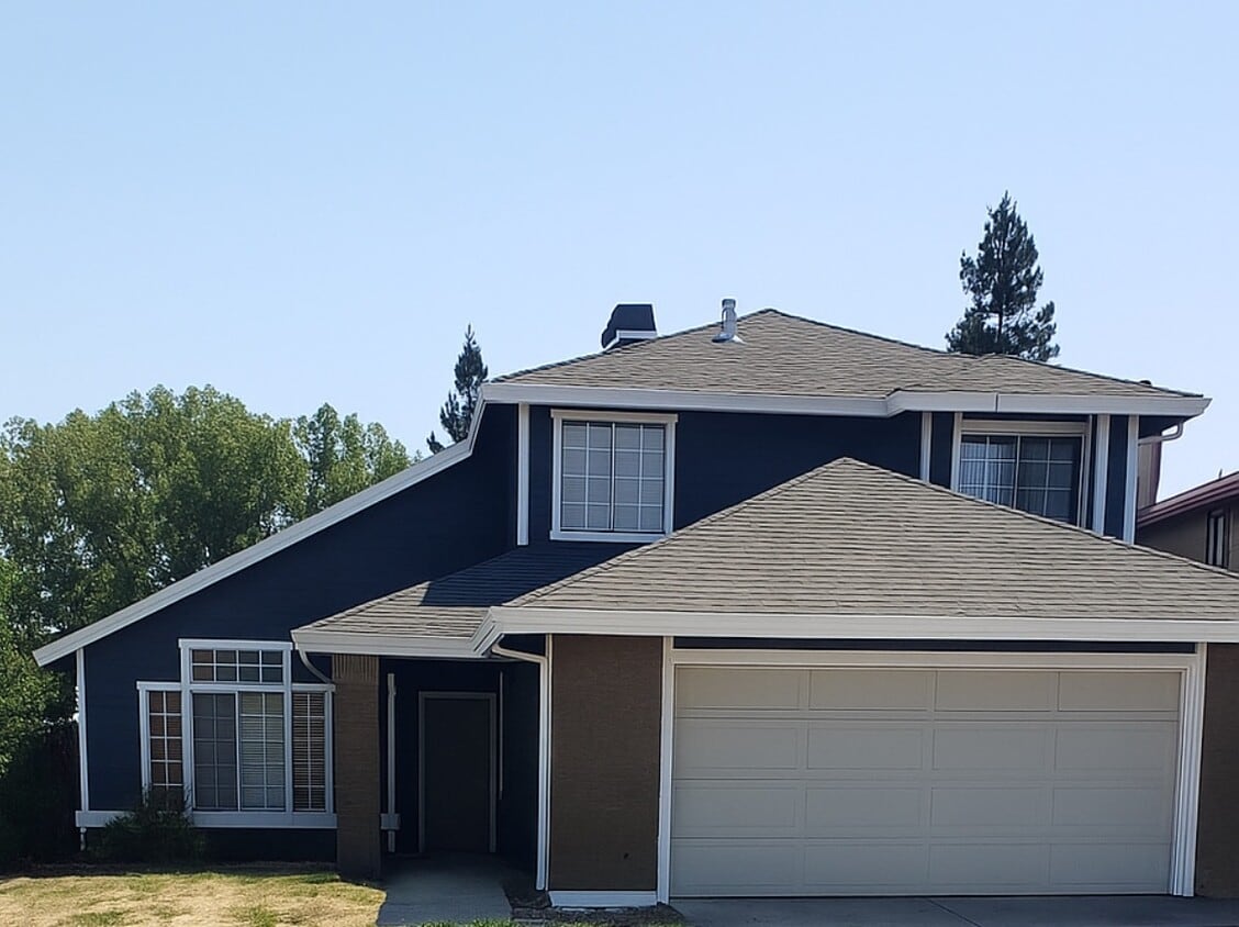 Foto principal - 7666 Zephyr Hills Way