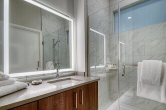 Building Photo - 400 San Antonio Rd