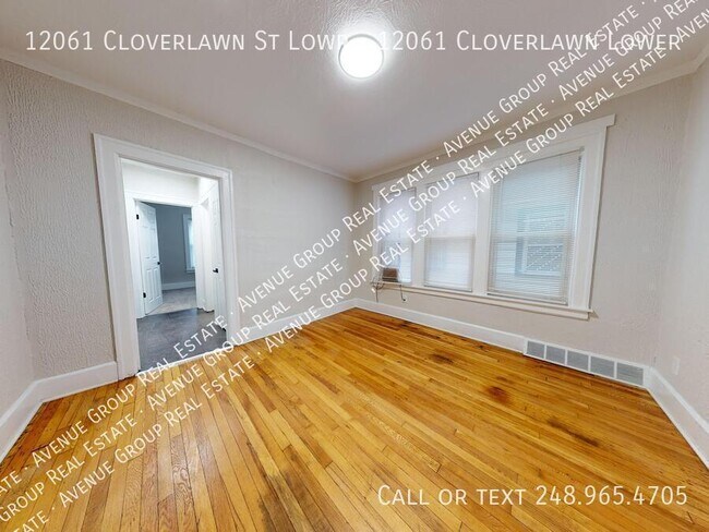 Foto del edificio - 12061 Cloverlawn Ave