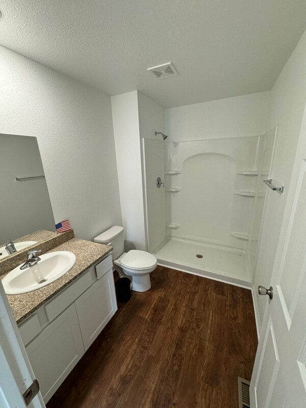 Foto del edificio - 839 Foley Rd