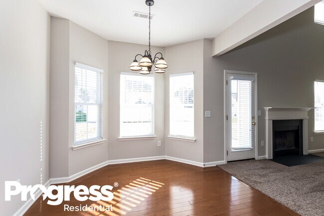 Building Photo - 8732 Hazelcroft Ln