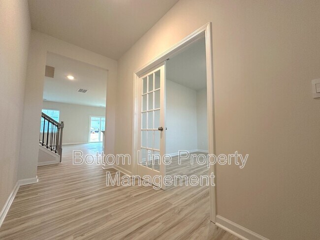 Foto del edificio - 509 Jacobus Ln