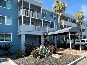 Building Photo - 2755 Coconut Bay Ln