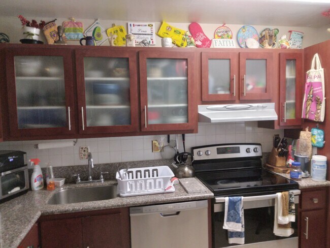 Foto del edificio - 3841 Environ Blvd