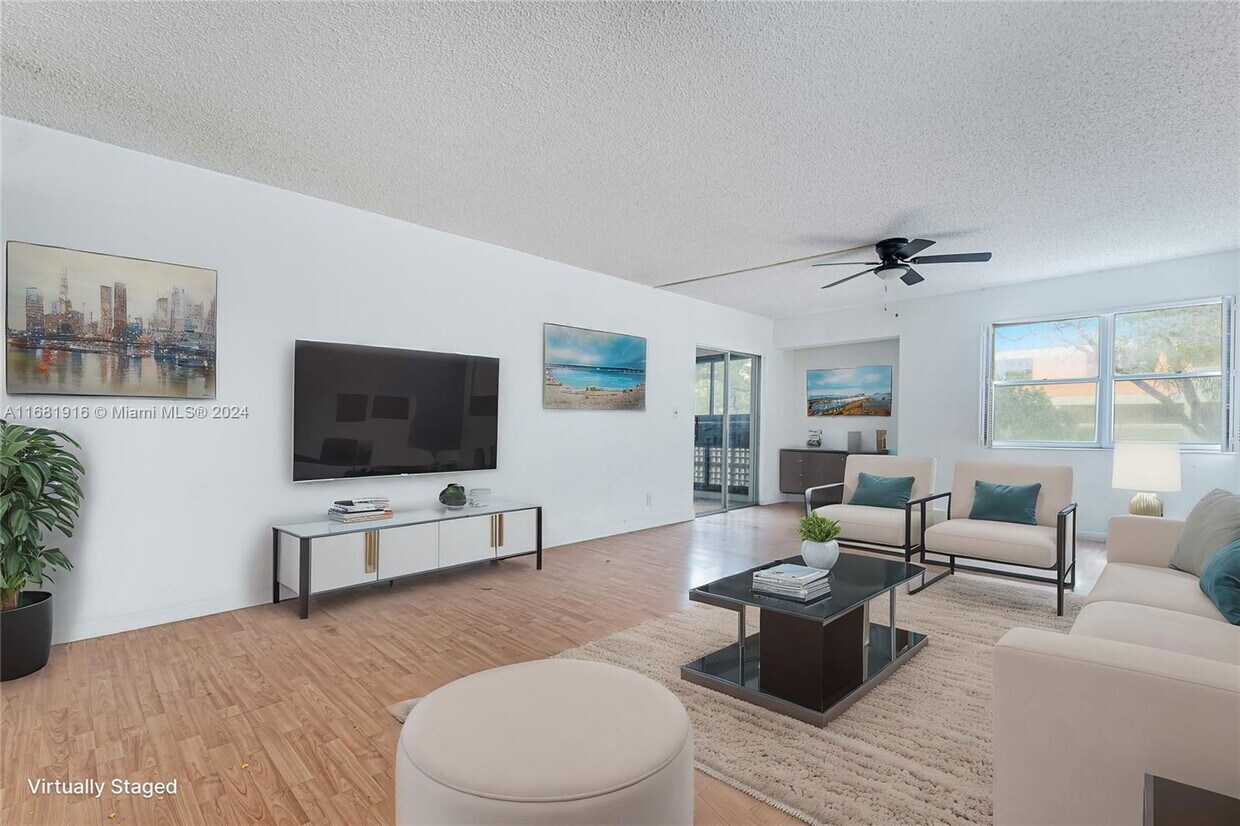 Foto principal - 3301 Spanish Moss Terrace