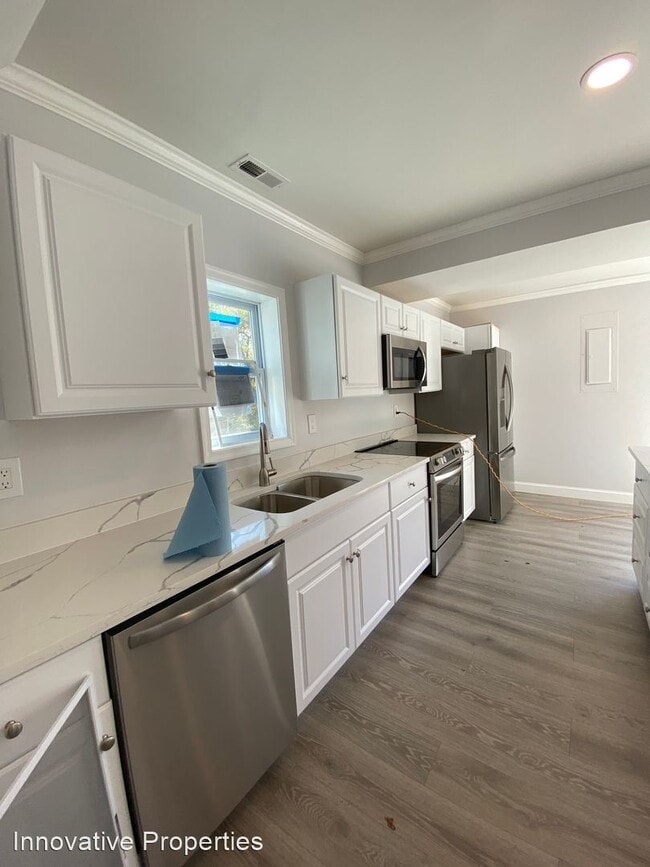 Building Photo - 3 br, 2 bath House - 373 Forest Beach Road