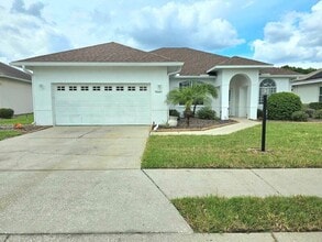 Building Photo - 7047 Hazeltine Cir