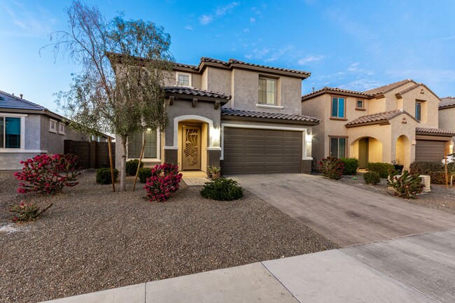 Foto del edificio - New Listing in Litchfield Park