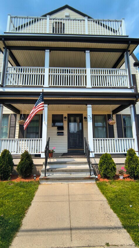 Primary Photo - 76 Atlantic St