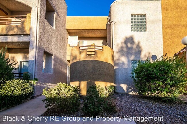 Building Photo - 2 br, 2 bath House - 6877 Tamarus St 204