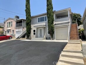 Building Photo - 10324 Silverton Ave
