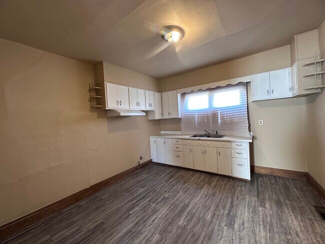 Foto del edificio - 905 Oak-