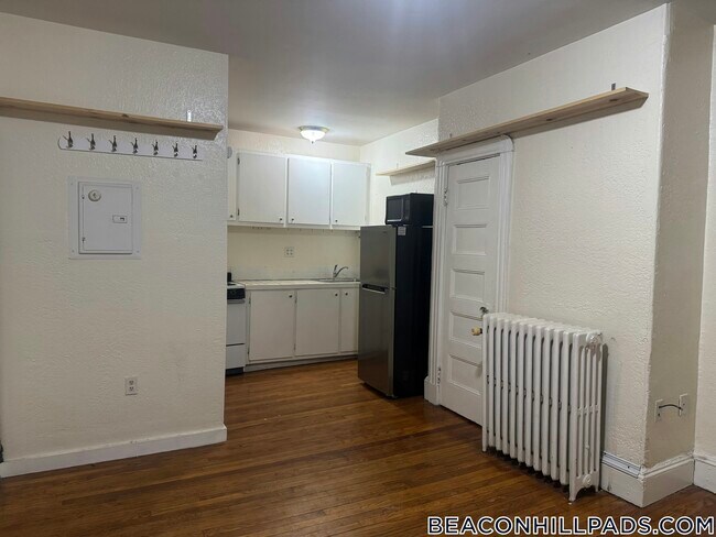 Foto del edificio - 72 Revere St