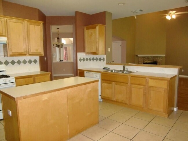Building Photo - 15108 Mallard Green Ln