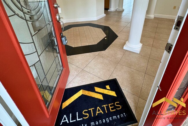 Building Photo - 9404 San Jose Blvd