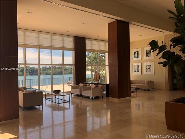 Foto del edificio - 1000 Venetian Way