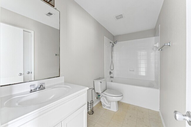 Foto del edificio - 7642 Appleberry Dr