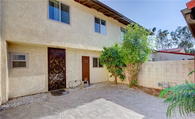 Foto del edificio - 629 E Palm Ave