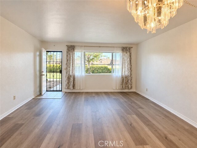 Foto del edificio - 8093 Worthy Dr