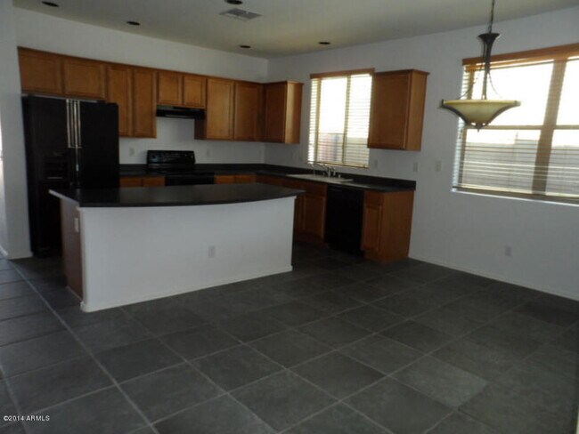Foto del edificio - Perfectly Located 3 Bed 2 Bath Dove Valley Home!