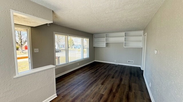 Building Photo - 3631 Dequincy St