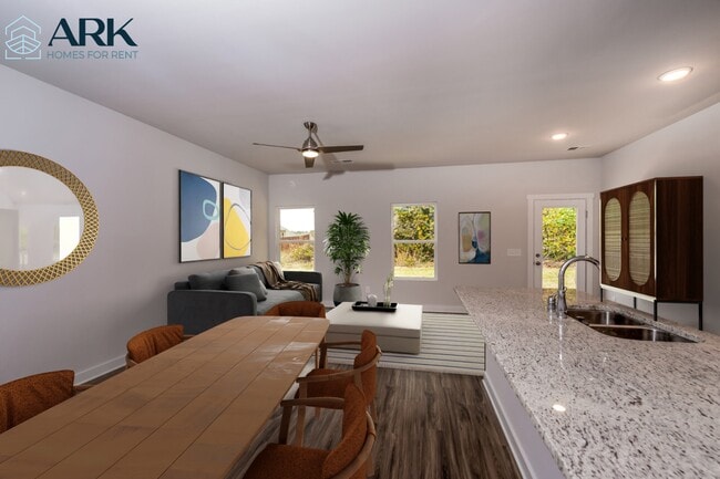 Building Photo - 5413 Cedar Creek Dr