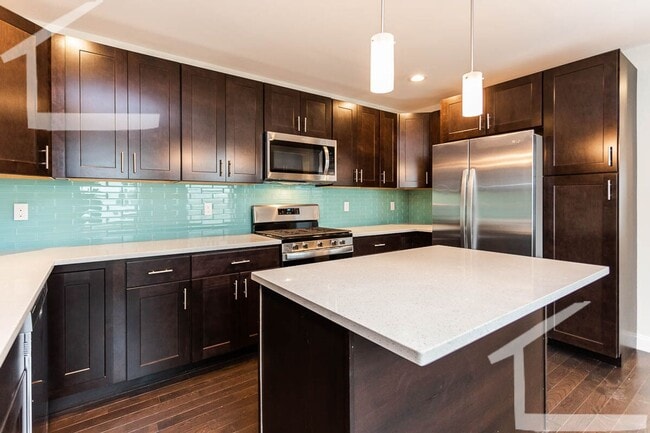 Building Photo - 474 Fulton St