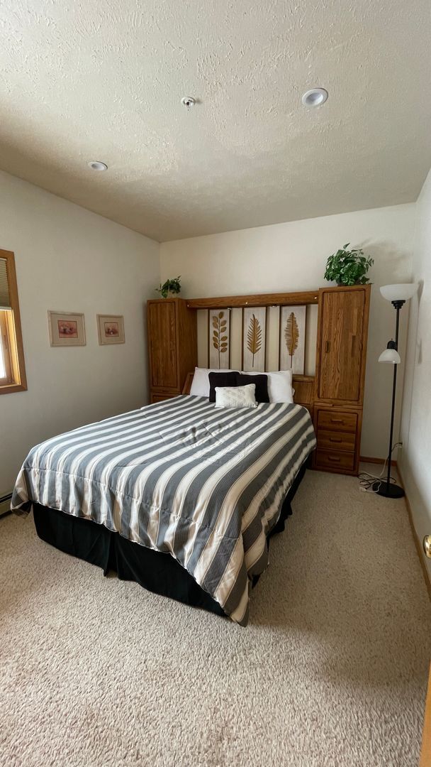 Foto del edificio - Sunny Bright 2 BDR 2 Bath Condo with Views