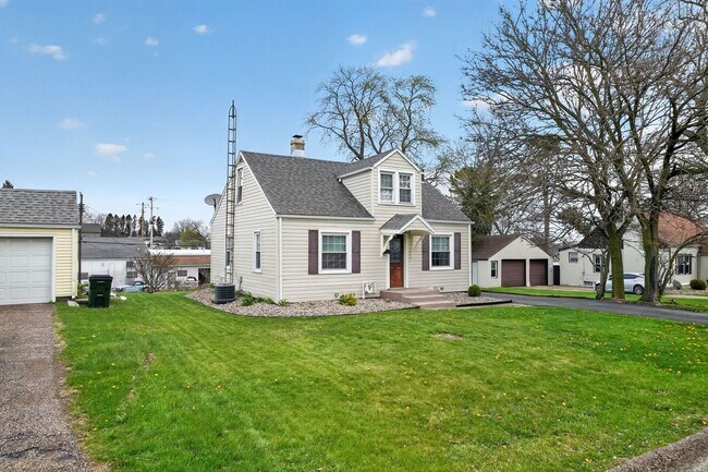 Foto del edificio - 1133 Milford St NE