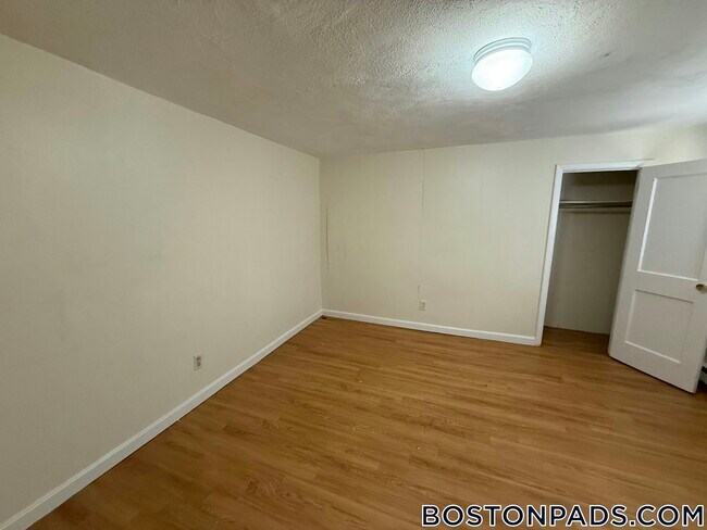 Foto del edificio - 119 Sutherland Rd