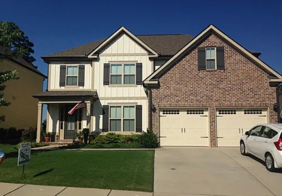 Foto principal - 222 Sunbury Dr