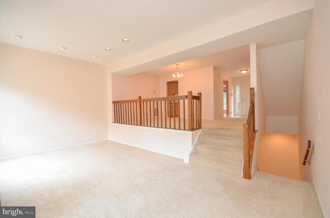 Foto del edificio - 4910 Cloister Dr