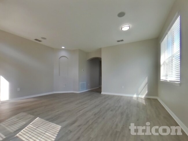 Building Photo - 168 Blackstone Creek Rd