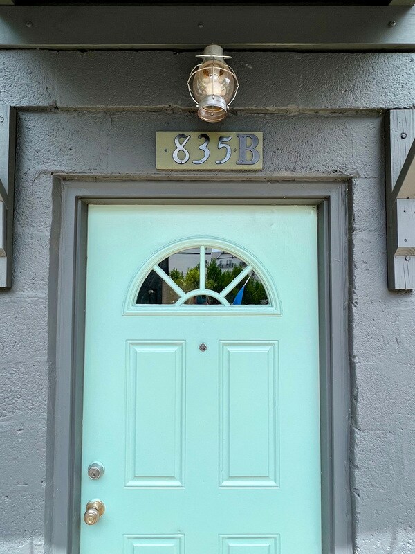 Foto del edificio - 835 Porter Rd