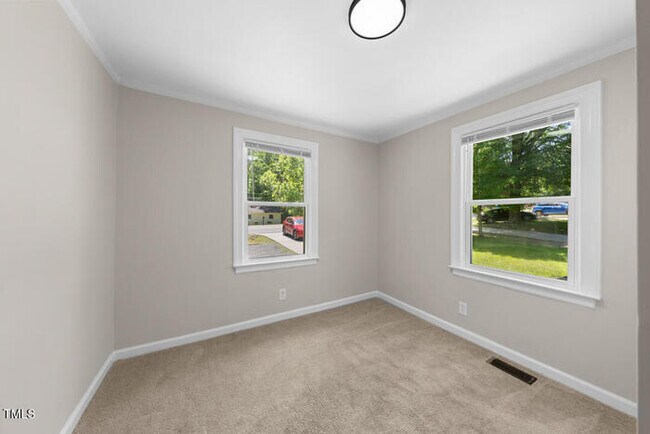 Building Photo - Build Equity While Leasing - Lease and Own...