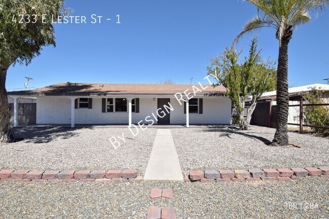 Building Photo - Modern and Spacious 3 Bed 2 Bath with Desi...