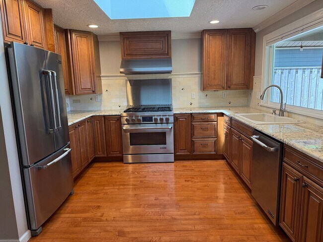 Foto del edificio - 17780 SW Yaquina Ct