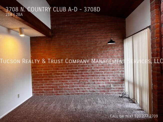 Foto del edificio - 3708 N Country Club Rd