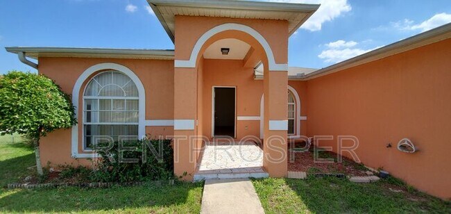 Building Photo - 111 Briarcliff Dr