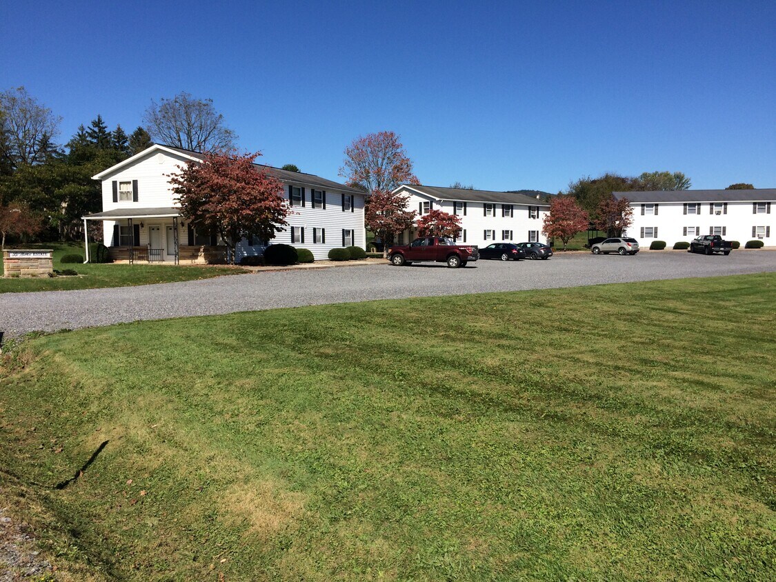 424 Tipton Rd, Tyrone, PA 16686 Townhome Rentals in Tyrone PA