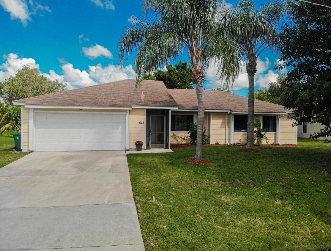 613 SW Lucero Drive Port Saint Lucie Fl 3... House for Rent in Port Saint Lucie, FL