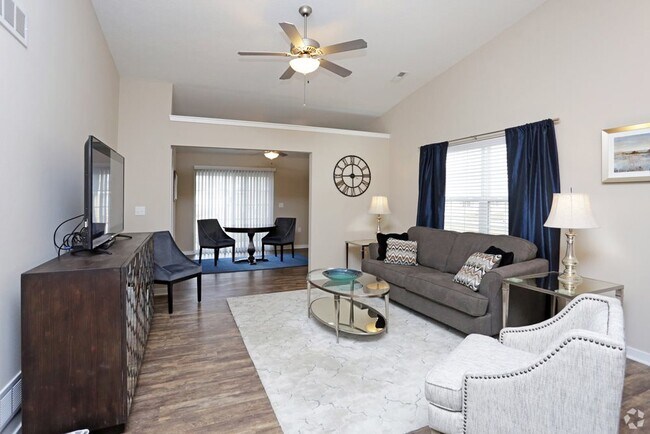 Planos de planta abiertos con espacio habitable flexible - Redwood Ankeny