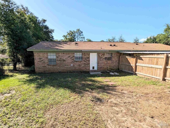 Building Photo - 5088 Yacht Harbor Cir