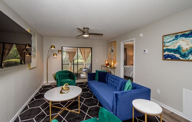 Entertainment Parlor 1 - 1002 Windsong Cir