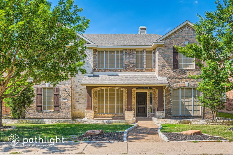 Primary Photo - 2020 Hillcroft Drive