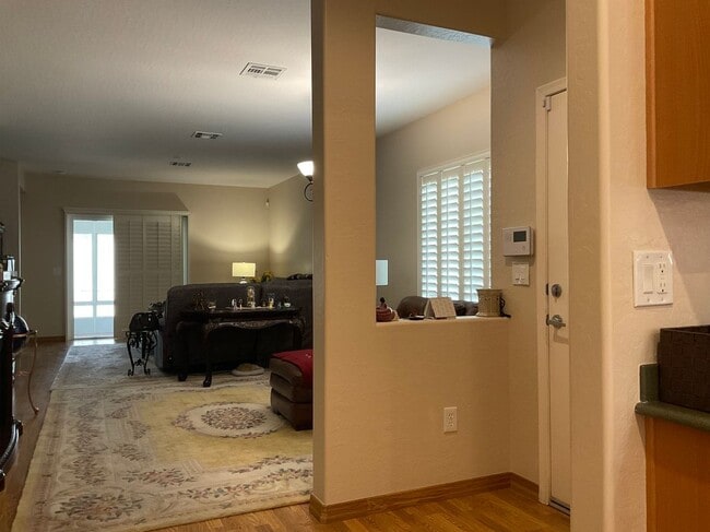 Foto del edificio - 7937 North Tern